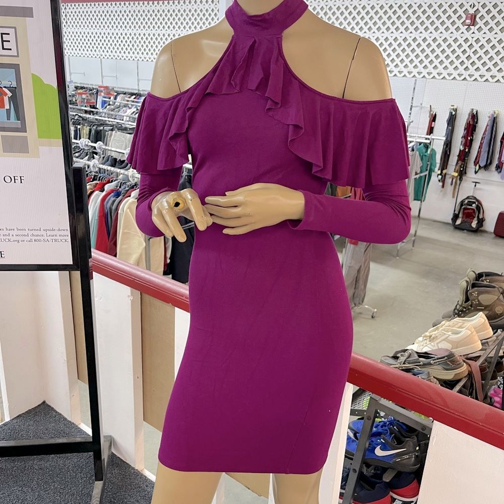 VENUS Burgundy Red Rayon Cold Shoulder Ruffled Choker Neckline Dress S N…
